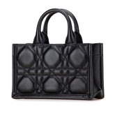ディオール マクロカナージュ ブックトート ミニ ハンドバッグ ショルダーバッグ 2WAY ブラック レザー レディース Dior 【中古】